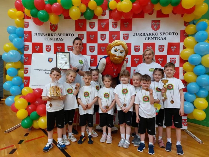Dalyvavome Jurbarke vykusiame ikimokyklinio amžiaus vaikų sporto renginyje „Mažųjų žaidynės-2022“
